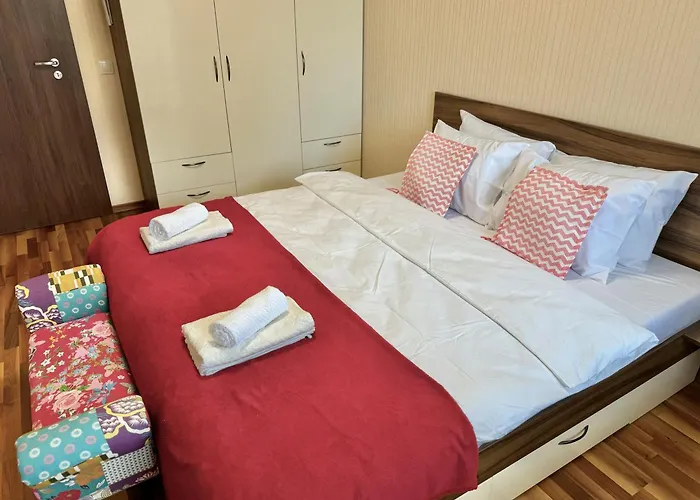 Apartamento Sunny & Comfort Next To Tech Park For 4 Guests *