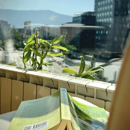 Sunny & Comfort Next To Tech Park For 4 Guests Apartamento