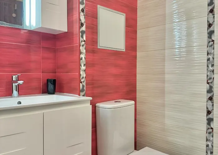 Sunny & Comfort Next To Tech Park For 4 Guests Apartament *